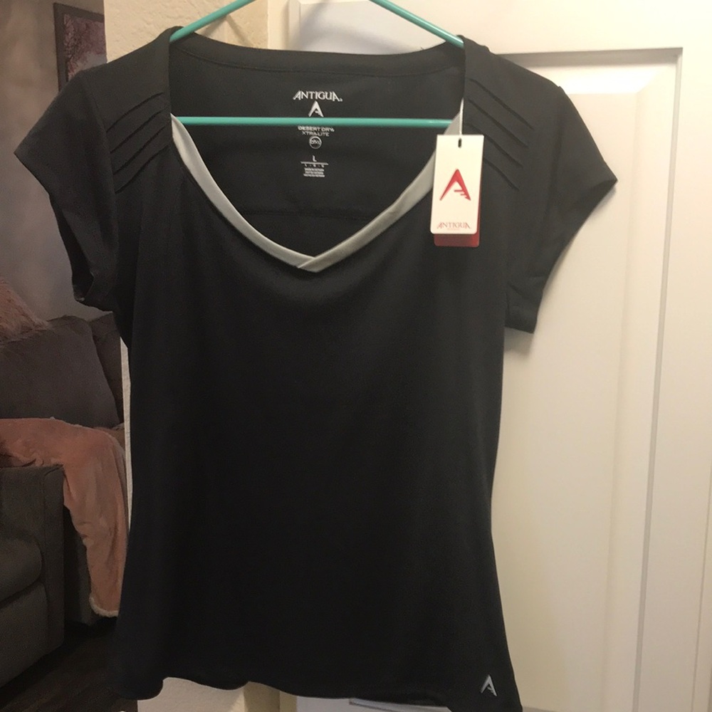 Antigua black and silver v-neck desert dry xtra-lite v-neck pulse tee NWT